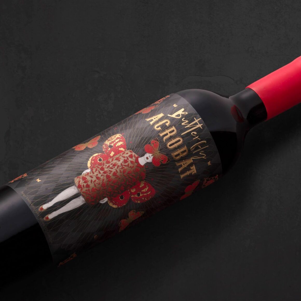 case-premiado-ccl-brasil-rotulo-embalagem-premium-butterfly-acrobat-ximena-ureta