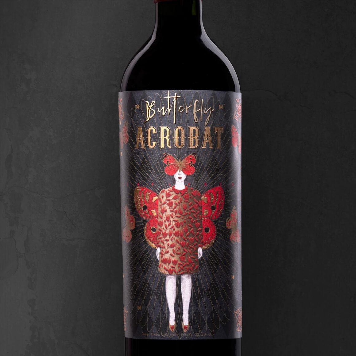 case-premiado-ccl-brasil-rotulo-embalagem-premium-butterfly-acrobat-ximena-ureta