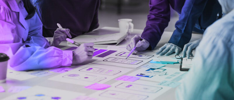 personalizacao-personalizar-emblemas-faixas-decorativas-autoadesivos-industriais-industria-automotiva-segmentacao-segmentar-tendencia-ccl-design-brasil